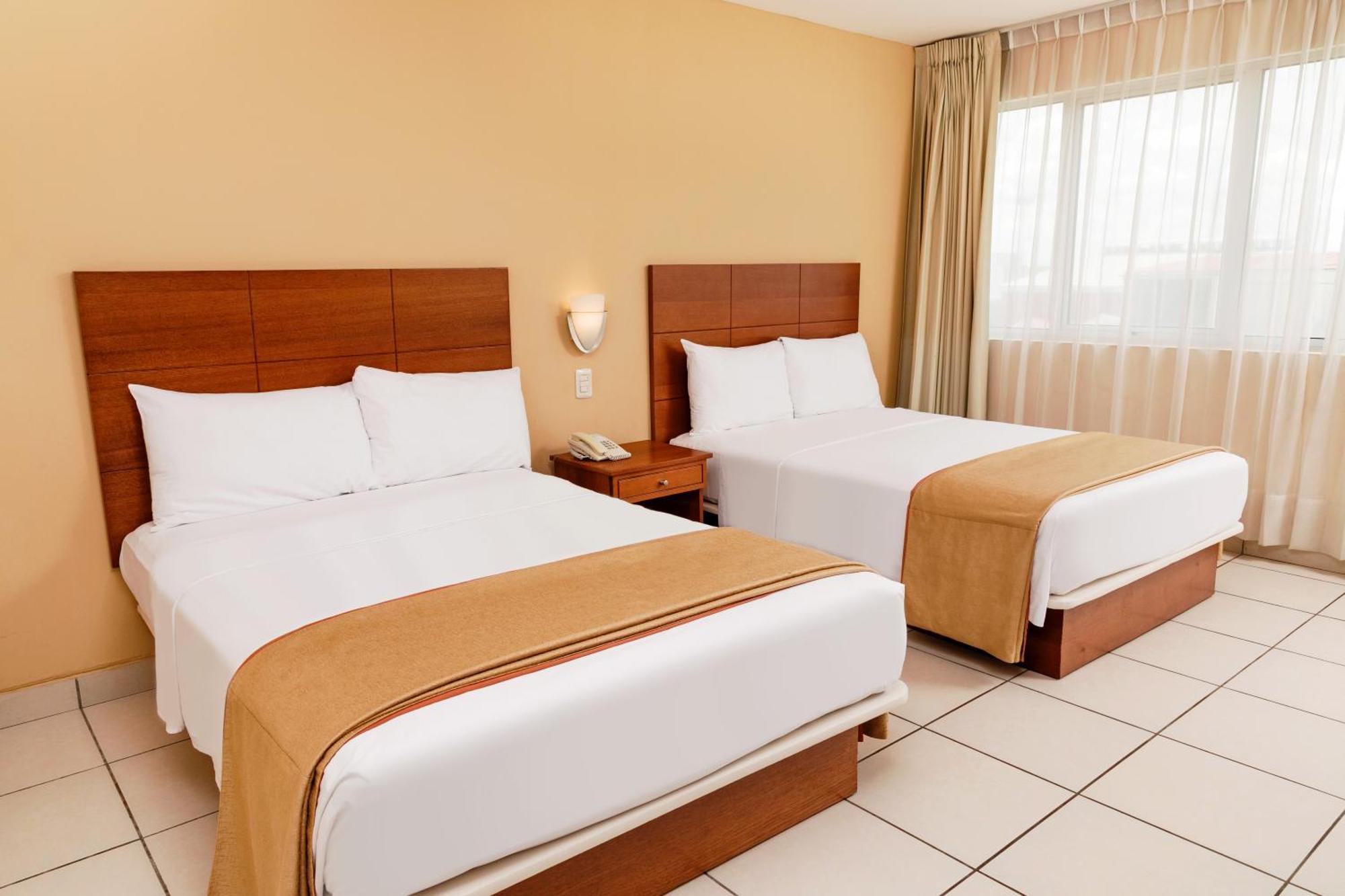 Wyndham Costa Del Sol Pucallpa Exterior photo