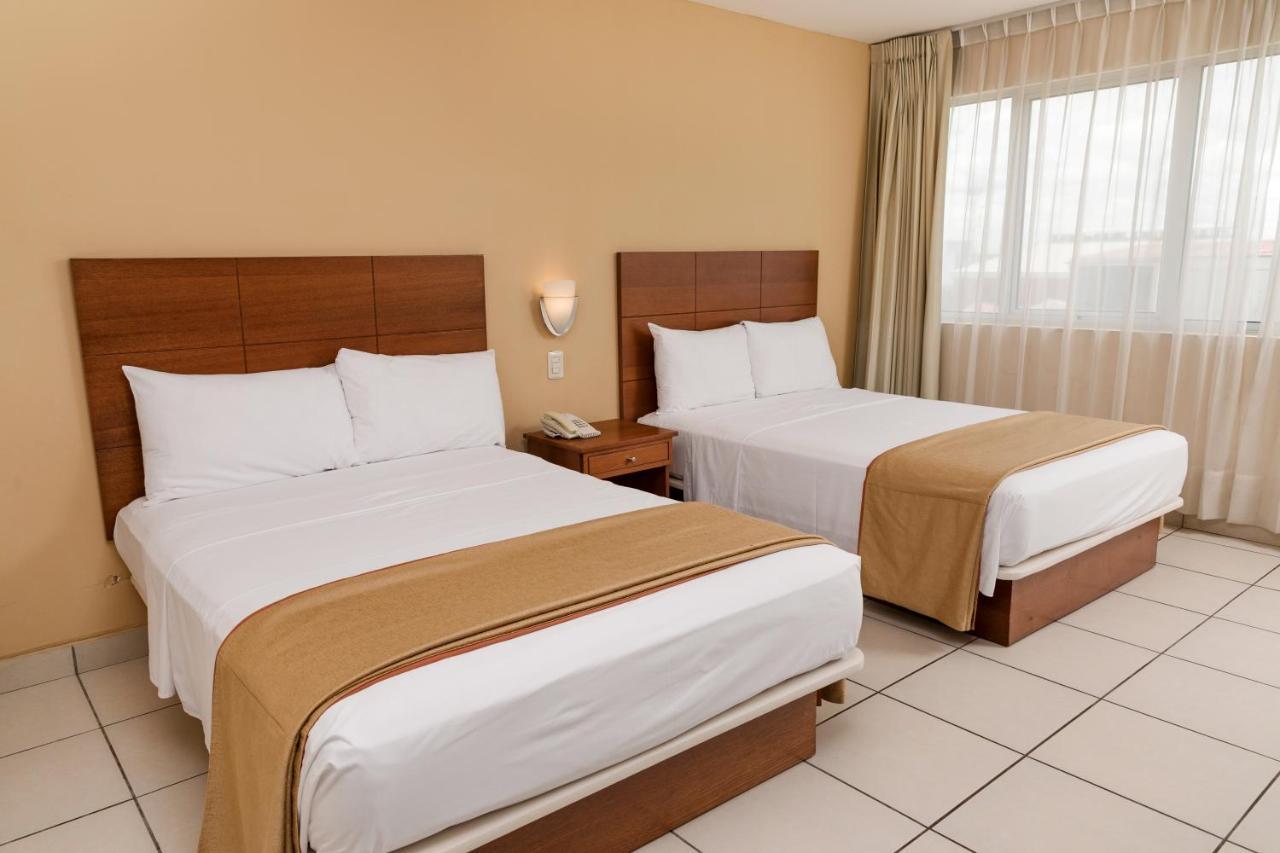 Wyndham Costa Del Sol Pucallpa Exterior photo